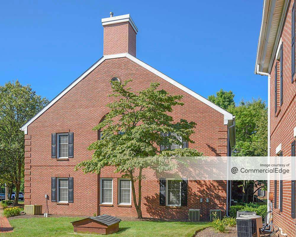 Williamsburg Commons 1 Auer Court, East Brunswick, NJ Office Space